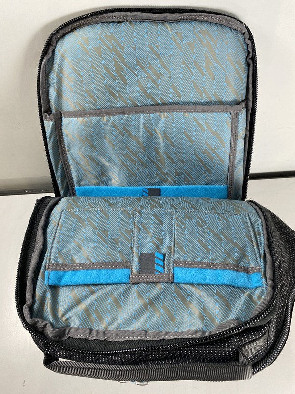 Thule Crossover 32L Water-Resistant Nylon Backpack in Black gallery