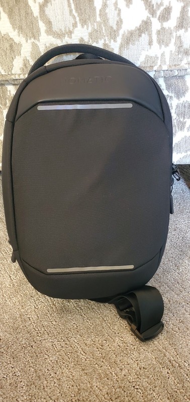 NOMATIC Navigator 6L Sling Bag, RFID Blocking, Fits 11″ Laptop or iPad, Commuter