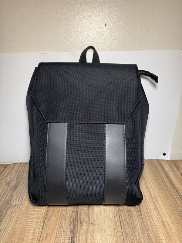 Steele & Borough The Backpack Water Repellent Heavy Duty Modern Mens Black EUC