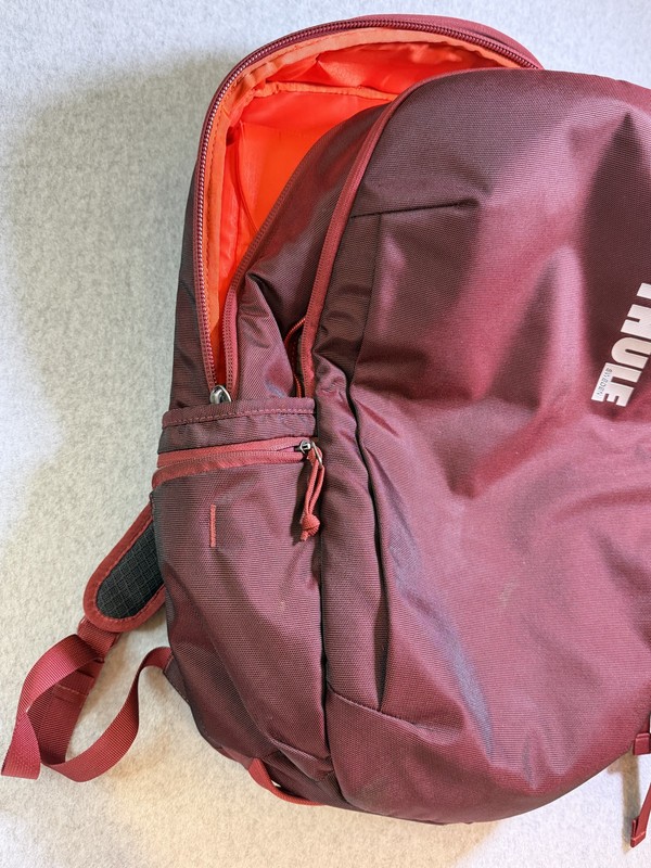 Thule Sweden Computer Backpack Burgundy Orange Interior Laptop Sleeve Travel Bag gallery