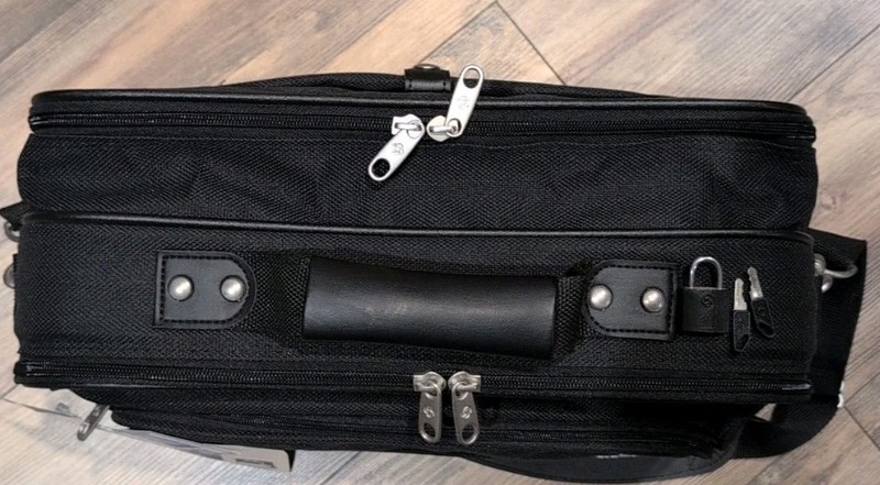 Samsonite Worldproof Ultralite 3 Attachable Tote Carry On W/ Lock & Keys-Black gallery