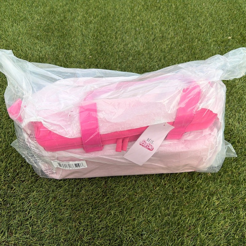 Beis x Barbie 🩷 The Mini Weekender Barbie Pink New
