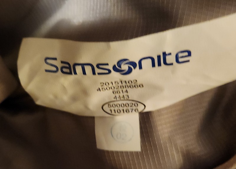 Samsonite Carry-on Bag Duffle Soft Sided Blue 10x10x15 Missing Shoulder Strap. gallery