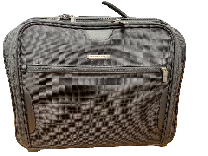 Briggs & Riley @Work Rolling Briefcase – Black