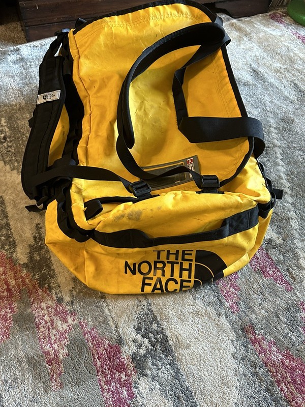 The North Face 150 L XL Duffel Adjustable Straps Yellow gallery