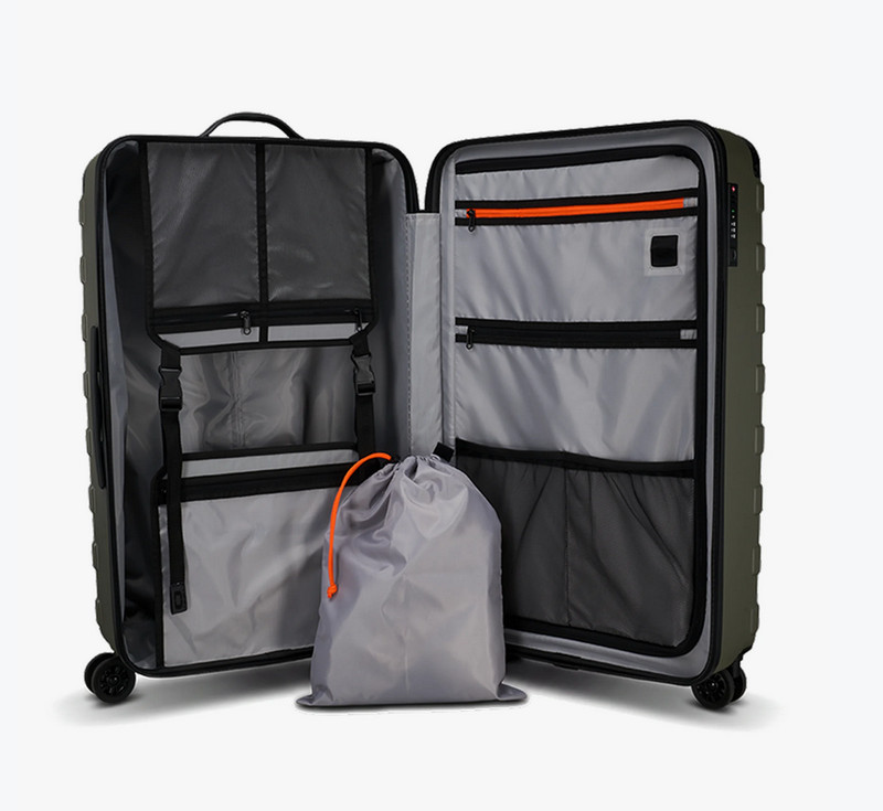 New OGIO RENEGADE VAULT CHECKED BAG Greenwood
