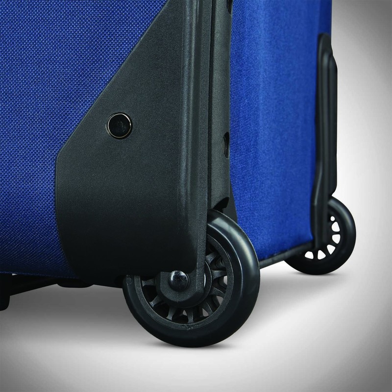 American Tourister Fieldbrook XLT Softside Upright Luggage Navy 3-Piece Set gallery