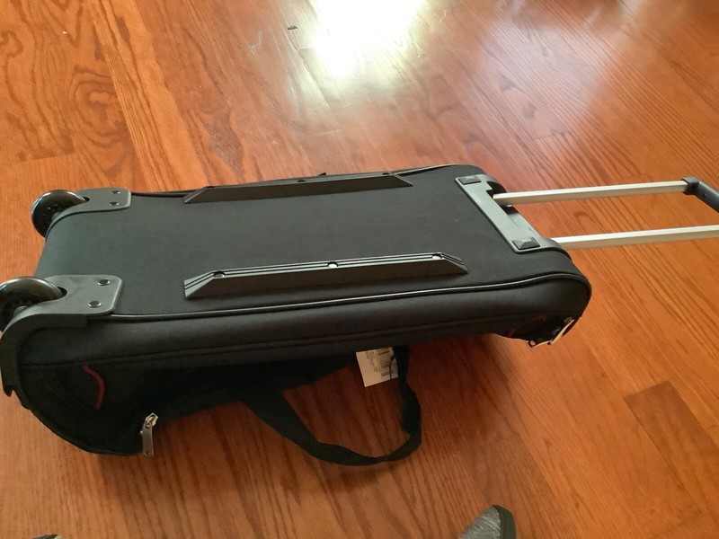 Samsonite duffle bag with wheels gallery
