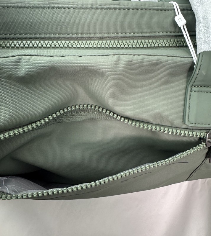 Samsonite Better Than Basics Weekender Duffle Bag gallery