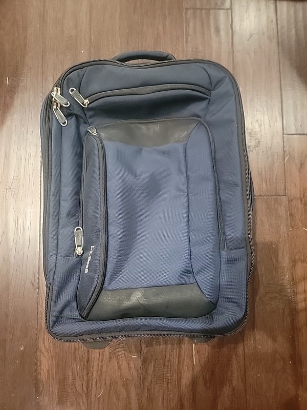 LLB#0JST2 LL Bean Suitcase
