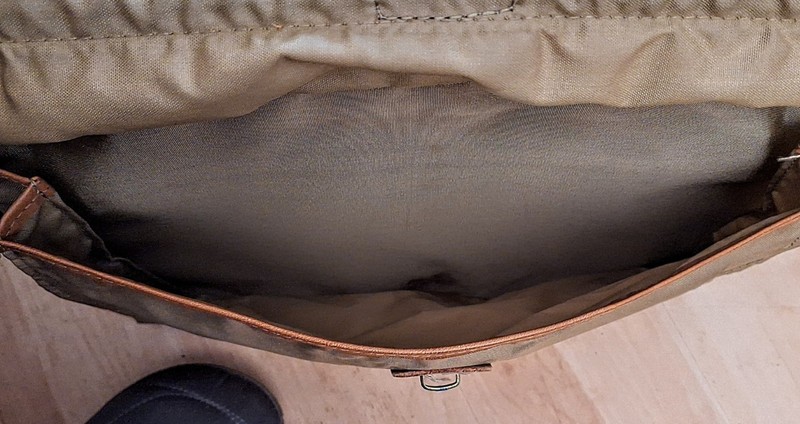 Hartmann Leather Nylon Laptop Carry On Expandable Shoulder Messenger Bag gallery