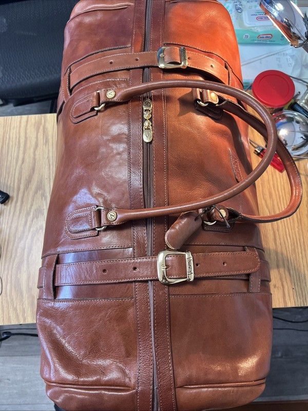 Large Valentina Made In Italy Leather Weekender Duffel Travel Bag Carry On 25”