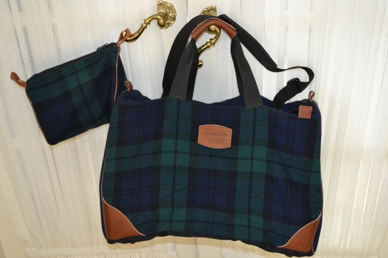 Pendleton Overnight Bag and Matching Toiletry Bag, Vintage, Blackwatch Plaid