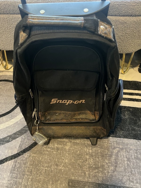 snap on Rolling backpack gallery