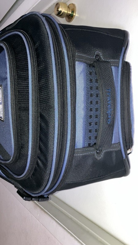 TravelPro TPro Bold 2 Rollaboard Expandable Rolling Wheeled Suitcase Luggage 25" gallery