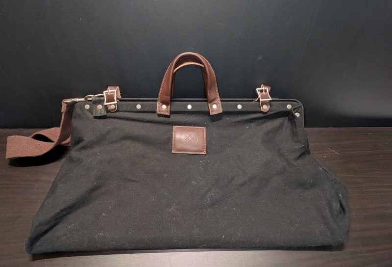 Large Canvas Stonemason Style Weekender Bag Metal Frame Leather Handles