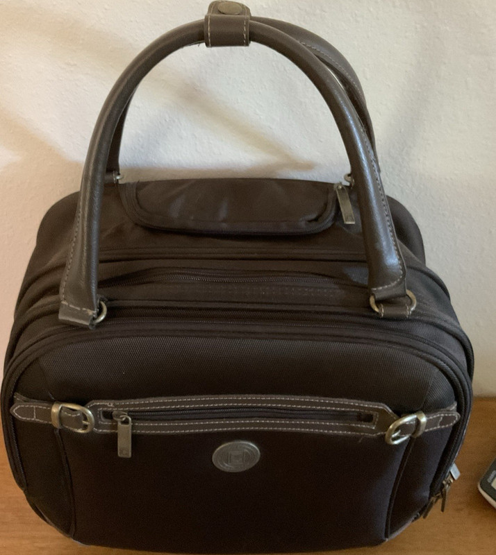 Chaps Brown Nylon Carry-On 18″ & Under Rolling Suitcase w/ Retractable Handle
