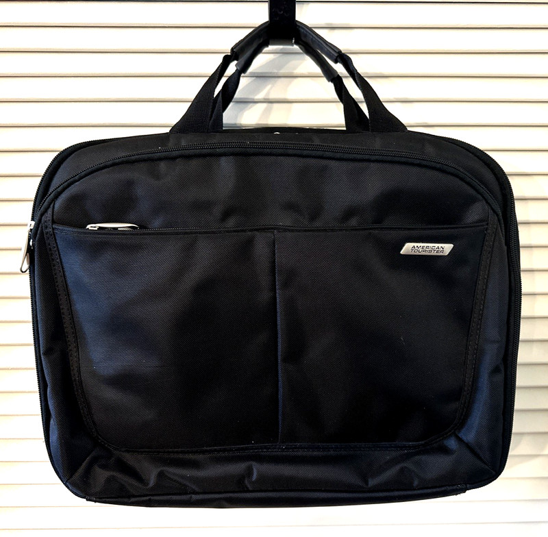 American Tourister Laptop Bag Zip Work Business Carry On Travel Black 17″ x 12″