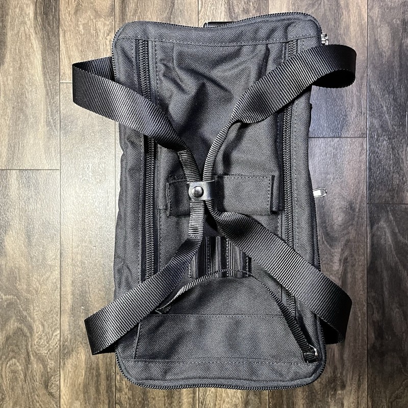 StrongBags Summit Flight Crew Commander All-in-One Pilot/Flight Attendant Bag gallery