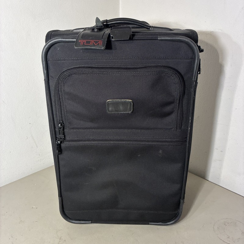 TUMI Alpha 20″ Nylon Continental Expandable 2 Wheeled CarryOn 2268D3 READ