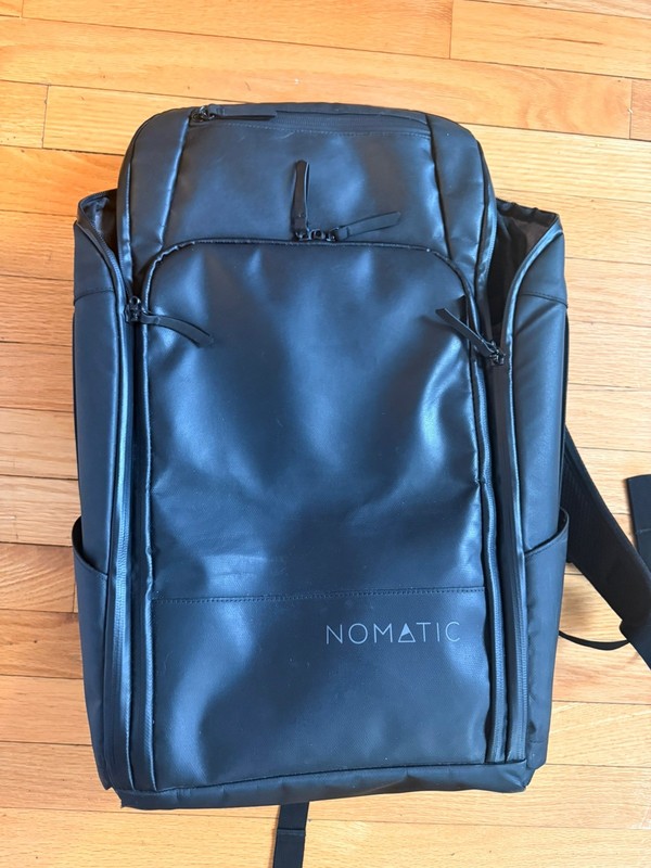 Nomatic Backpack 20L, Expands to 24L, Laptop Sleeve, RFID Sleeve MSRP $329.00