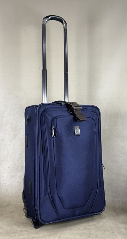 Travelpro Crew 10 Navy 22” Upright Expandable Wheeled Carryon Suitcase 4071422 gallery
