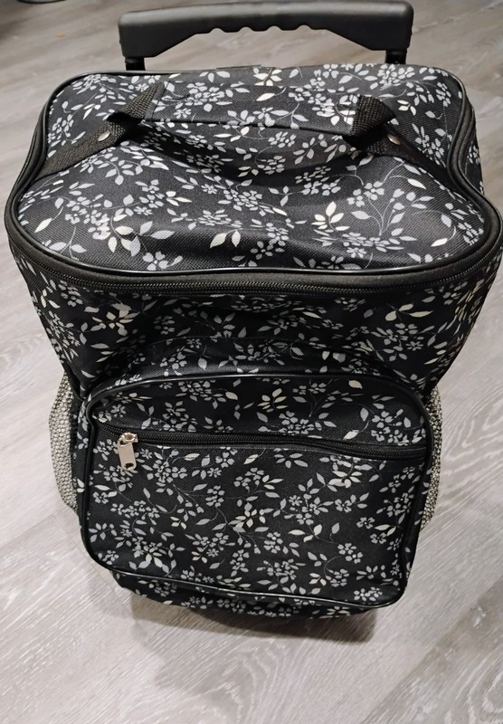 Luggage Bag on Wheels Extendable Handle Black and White Floral Design NWT