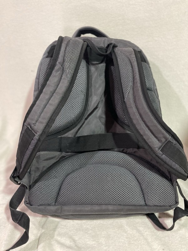 Samsonite Black Nylon Backpack Multiple Compartments and laptop slip gallery