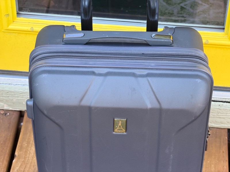 Travelpro Maxlite Hardside Expandable Spinner Gray Luggage Carry On Bag gallery