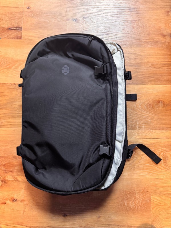 Tortuga Expandable Backpack – Black – Unused Mint Everyday Travel Bag
