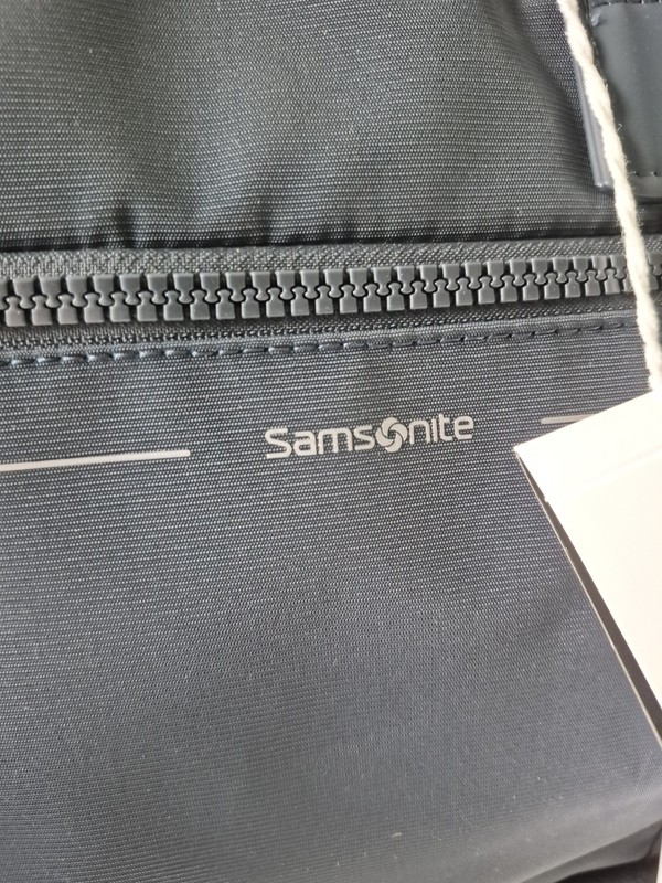 Samsonite Better Than Basic Weekender -Green gallery