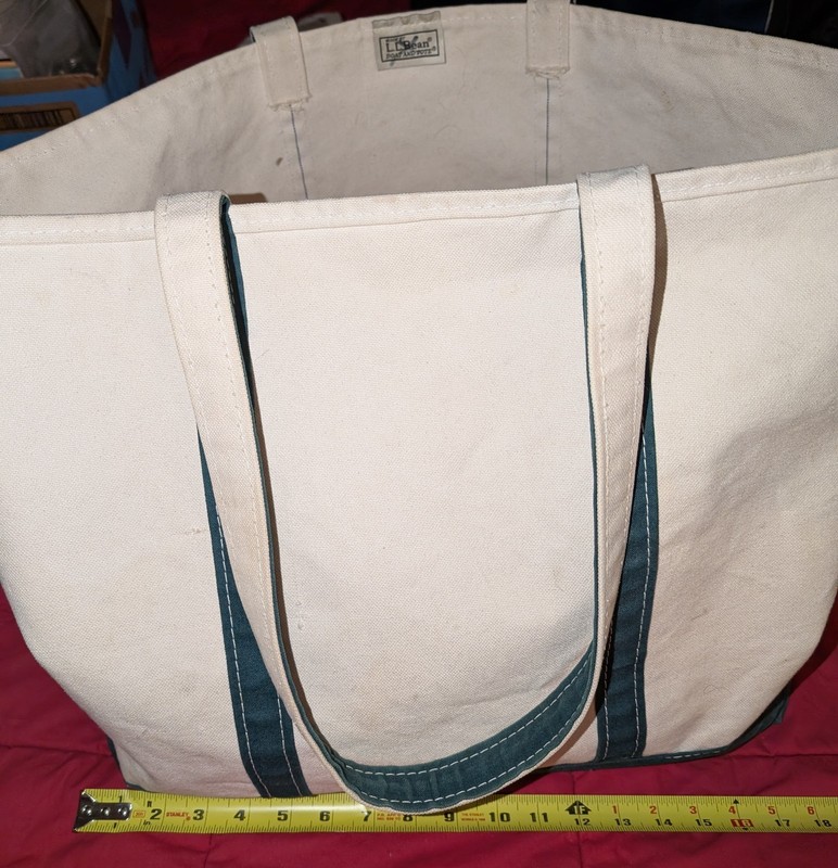 LL Bean Size: Extra Large Extra Long Handles Boat And Tote -The Coveted Gem gallery