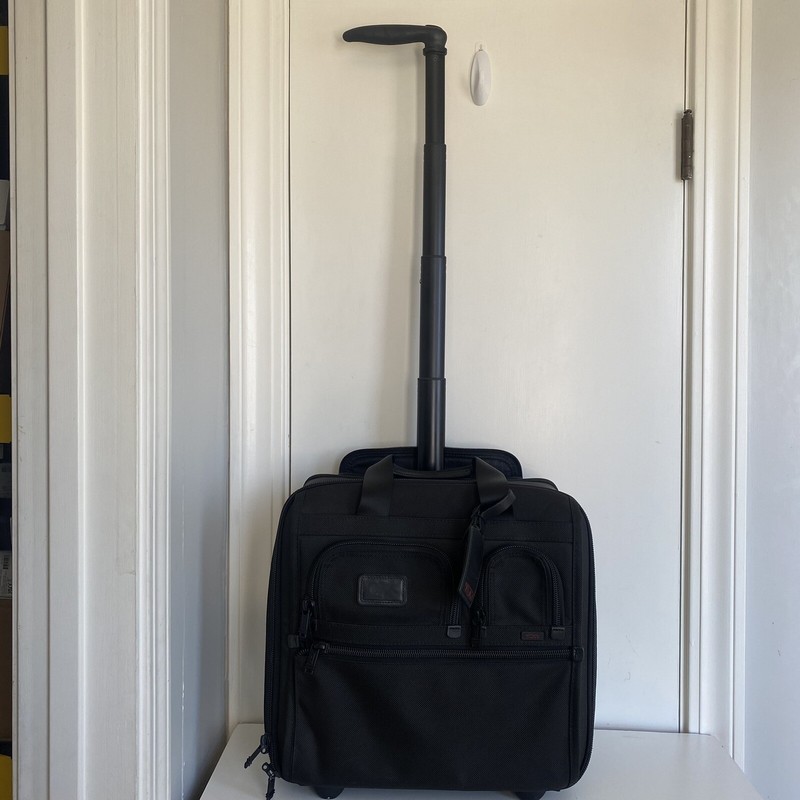 TUMI ALPHA DELUXE BLACK COMPACT ROLLING CARRY ON BRIEF 26123DH gallery