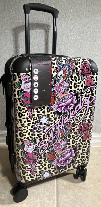 Ed Hardy 21" Expandable Carry-On Spinner Suitcase – Leopard Print with Pink Logo gallery