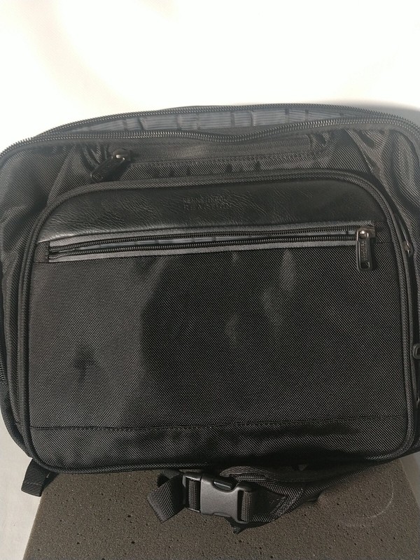 Kenneth Cole Reaction Backpack & Messenger Bag Computer Laptop Case (DD)