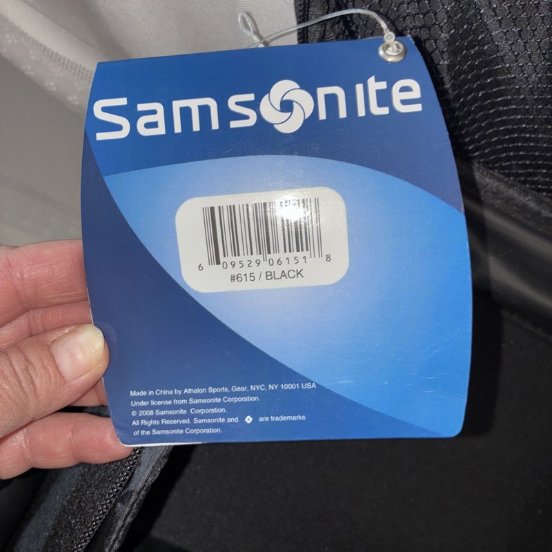 Samsonite Trunk Organizer/Locker Golf Bag/#615/24”x14”X 10/One Tag/Opened/No Box gallery