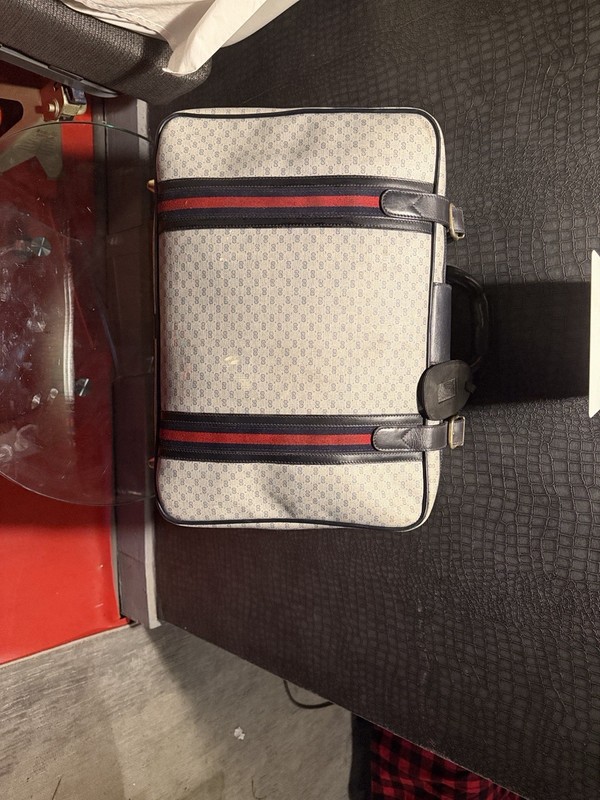 VINTAGE GUCCI SUITCASE (2 optional pieces)
