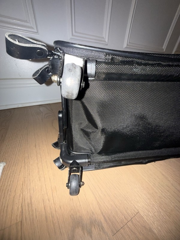 TUTTO 20” Sewing Machine Rolling Case Wheels Black Collapsible Bag Tote gallery