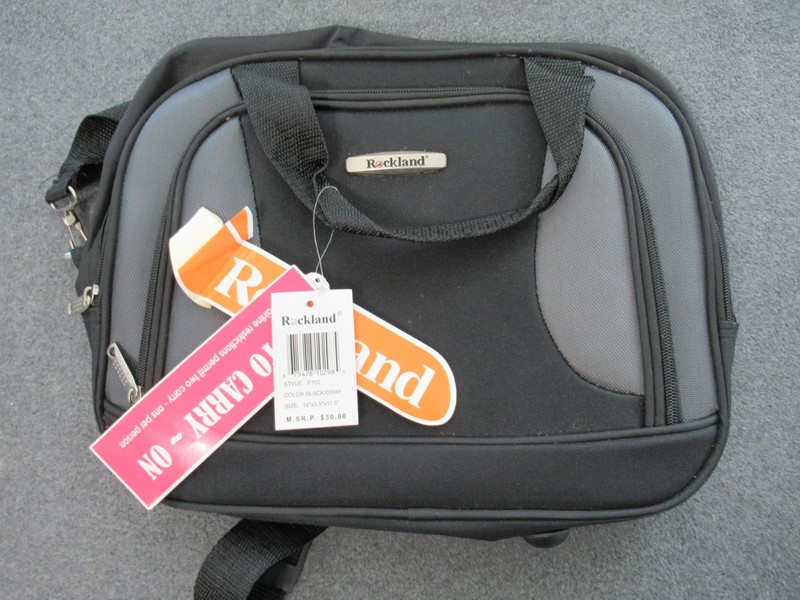NWT Rockland Black Carry-On Luggage 14″ Under Seat Tote Bag w/Removable Strap