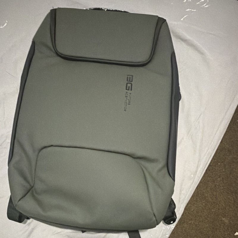 BANGE Backpack Green Black Lockable Zippers Adjustable Straps Unisex gallery