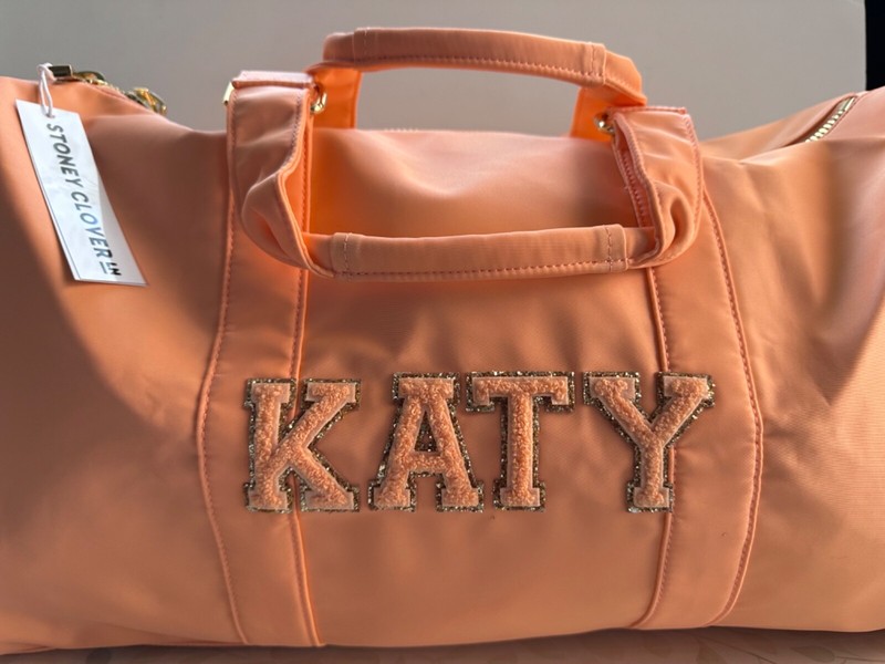 $326 NEW STONEY CLOVER CLASSIC DUFFLE BAG Peach Orange 4 Glitter Patch K A T Y