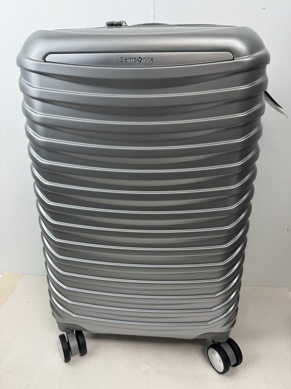 Samsonite Spin Tech 6 Expandable Carry-On Spinner Suitcase Luggage