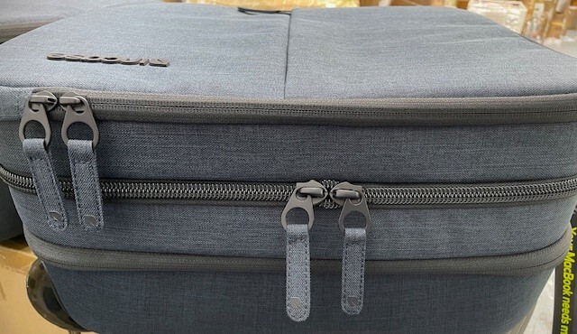 Incase EO Compact Carry-on Rolling BriefCase – Heather NAVY BLUE gallery