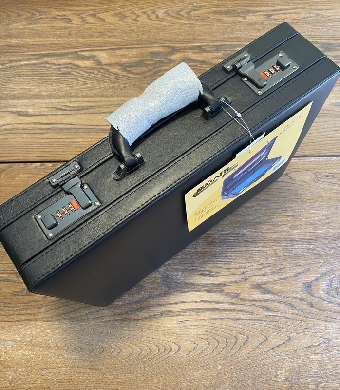 BUGATTI attaché case – business case