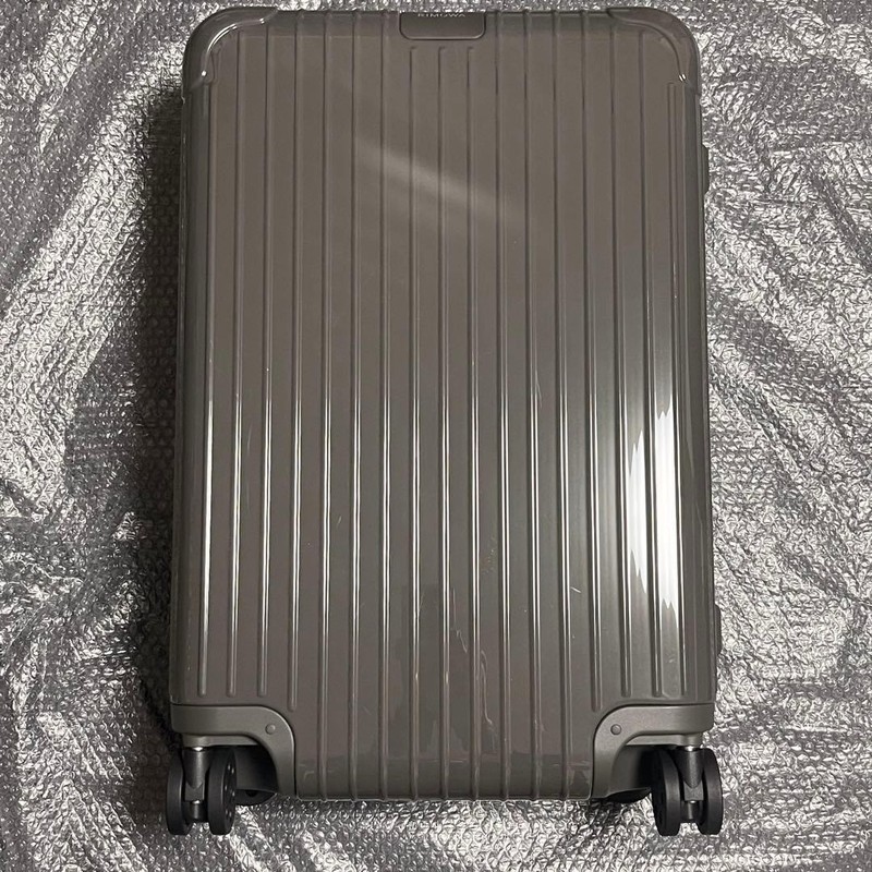 Rimowa Essential Check-In M 60L Gray 4-wheels Carry Case Suitcase Unused