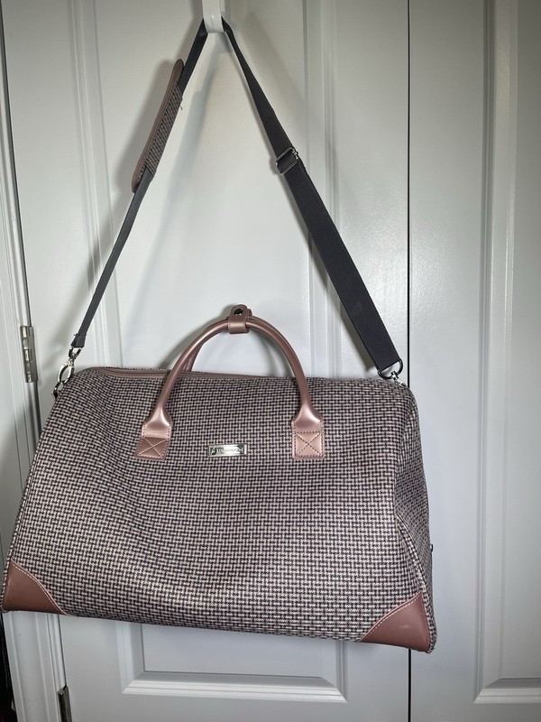 London Fog Large Weekender Satchel Style #0091 Pink Black Zip Closure Strap 20”