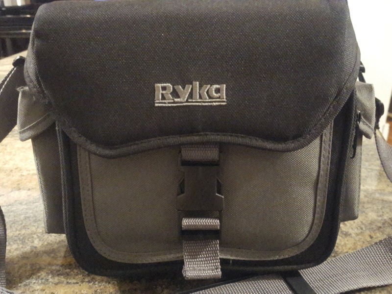 RYKA Padded Camera BAG w/ Strap & Multiple Compartments, Black Travel Fanny Pack