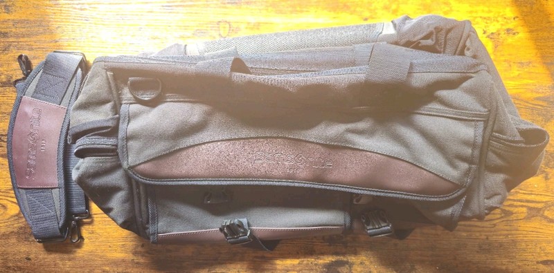 Samsonite 20″ Soft Case Carry-On Brown & Black Luggage – Model# 5000036 1000569