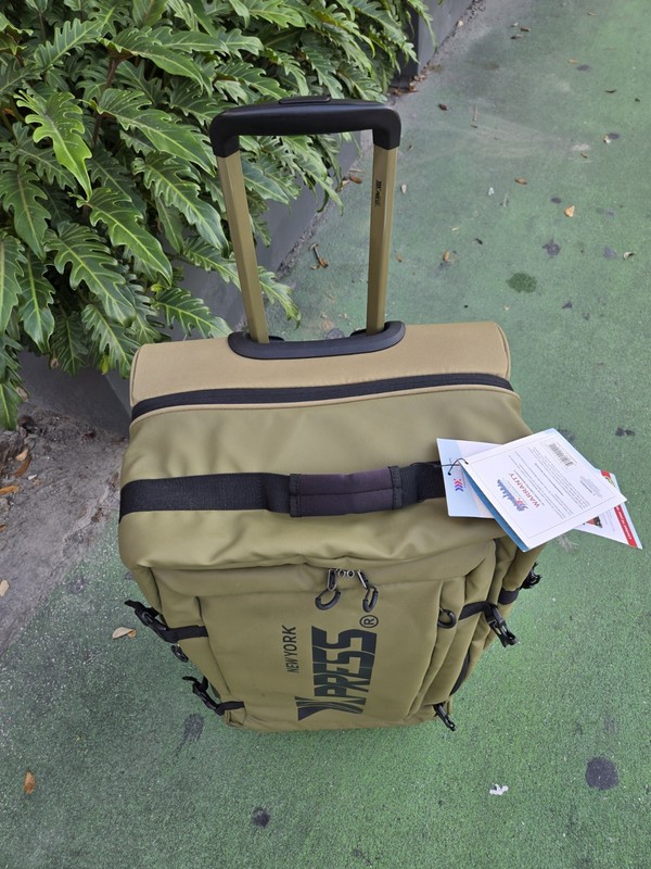 Travel Suitcase 20″ Carry On Hunter Green Color Waterproof Two Wheels New…