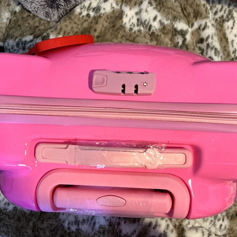 Hello Kitty Luggage gallery